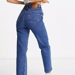 Levi's Ribcage Straight Ankle Jeans